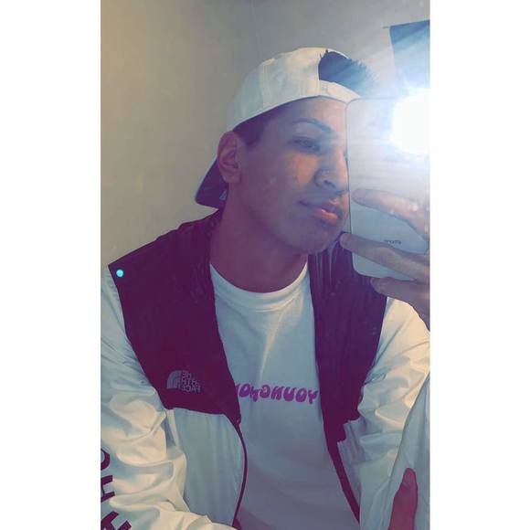 Meet your Posher, Miguel - Picture 1 of 1